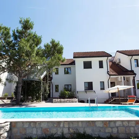 Liza 1 Villa Albarella Island