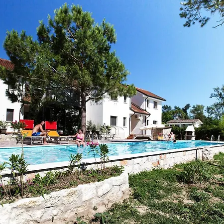 Liza 1 Villa Albarella Island